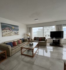 VENTA  en Península, 3 dormitorios  vista puerto