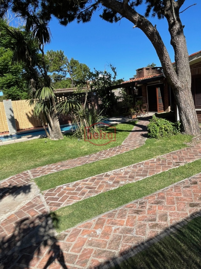 Casa ID.165431 - CASA CON PILETA EN MANSA