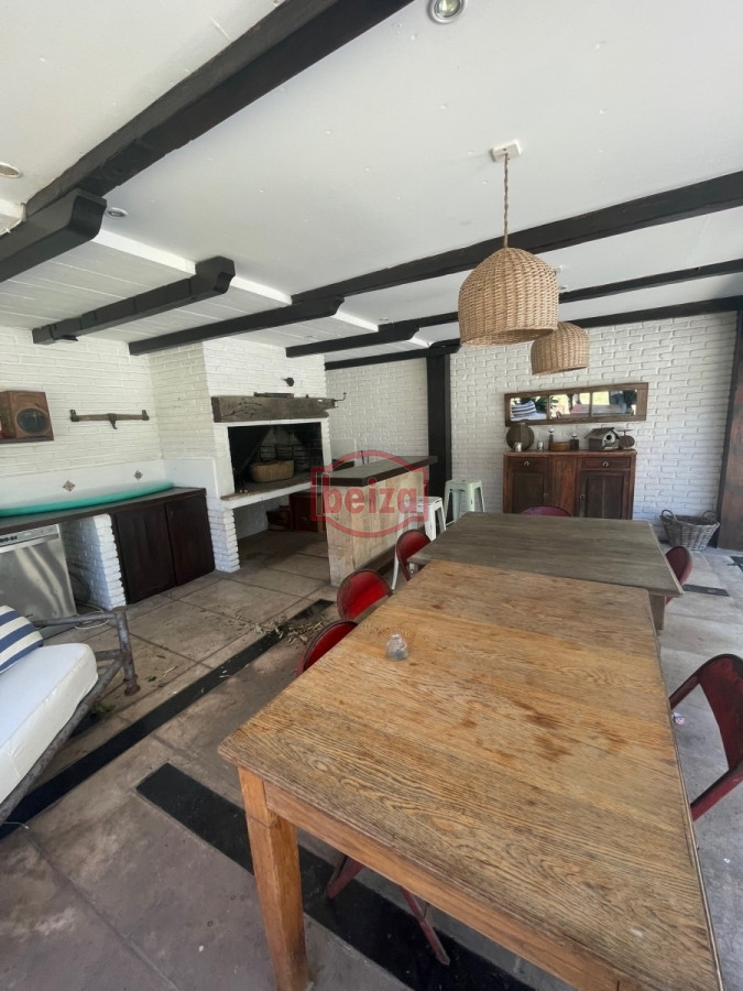 Casa ID.163165/Hermosa-casa-de-4-Dormitorios-y-3-Baños - Alquiler enero casa de 4 dormitorios *