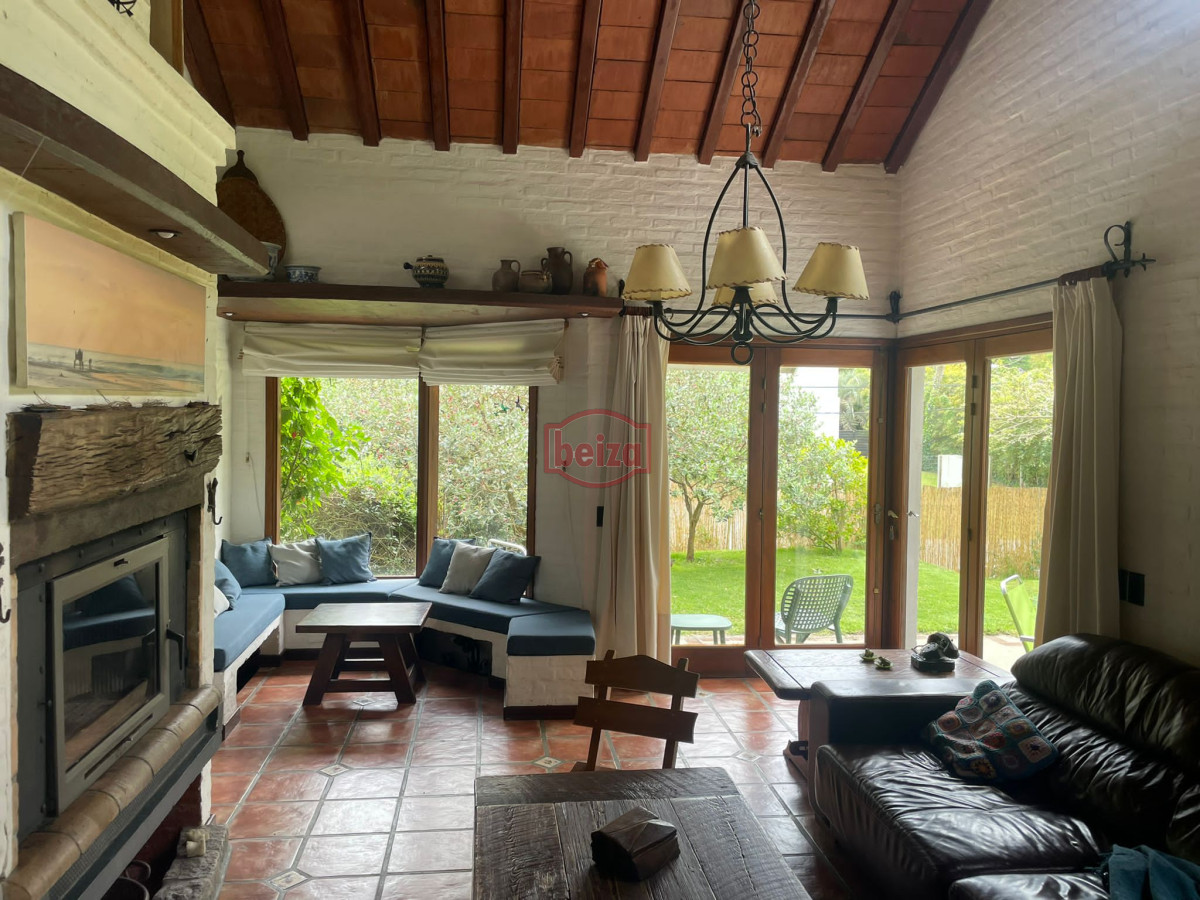 Casa ID.163220/Casa-en-Peninsula,-3-dormitorios-* - Alquiler de temporada Casa en San Rafael, Punta del Este 3 dormitorios