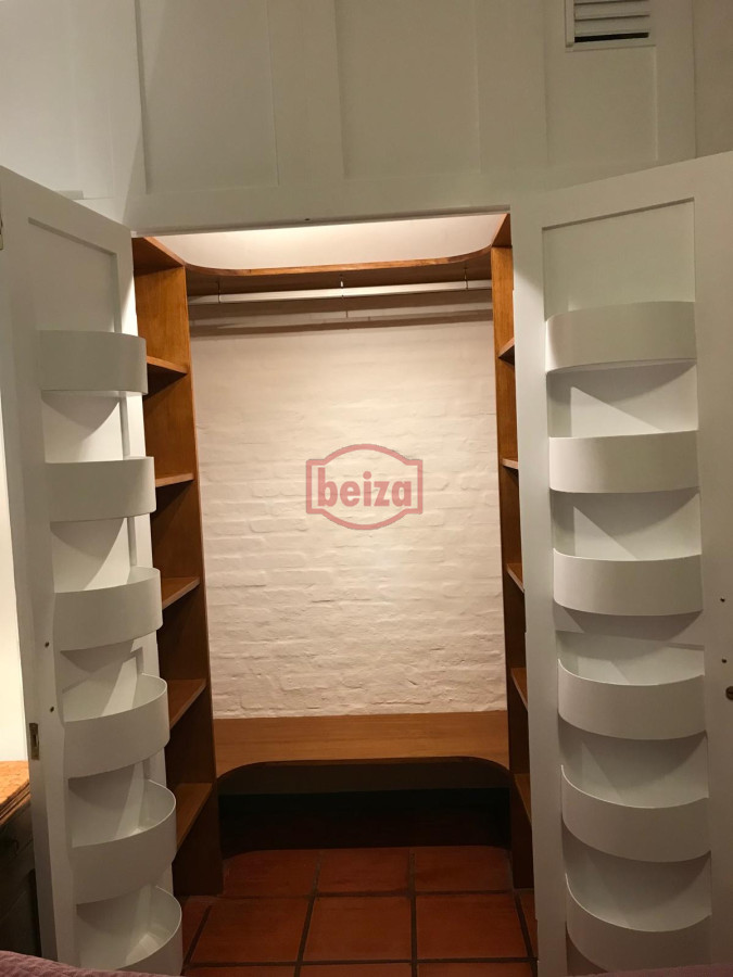 Casa ID.163162/Casa-en-Mansa--Pda-11--4-dormitorios-4-baños - Hermosa casa de 4 Dormitorios y 3 Baños