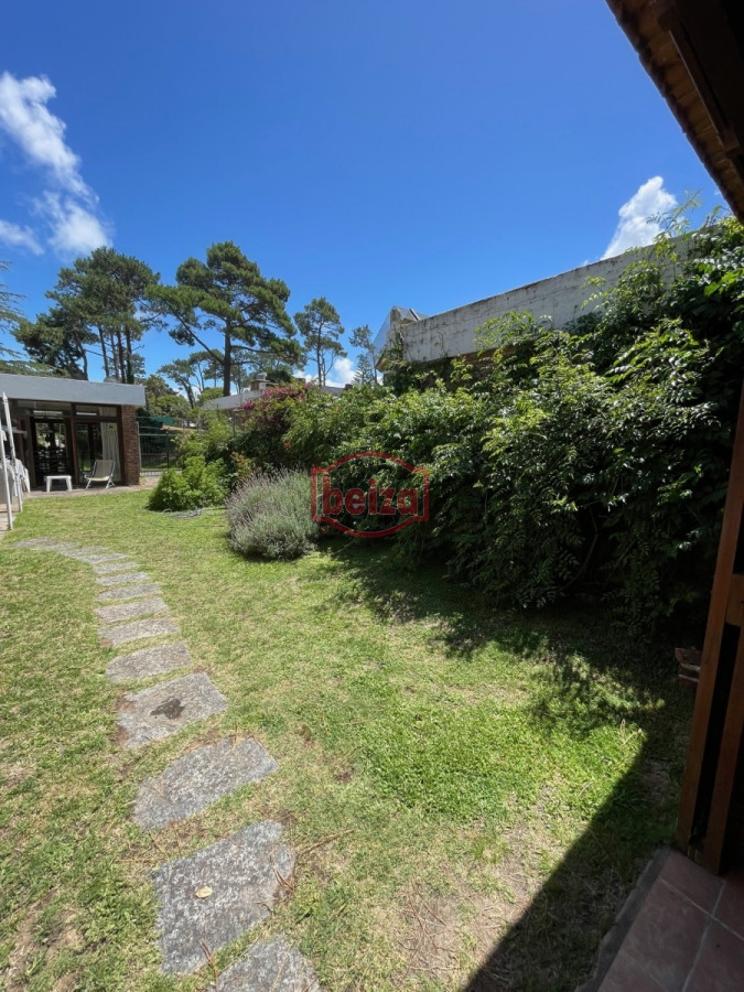 Casa ID.163122/59894443339 - Casa en Mansa, 3 dormitorios 