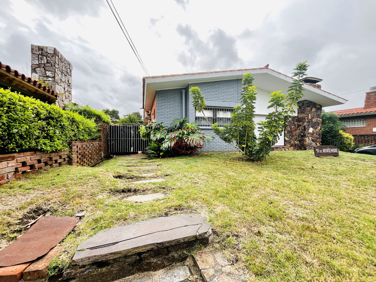 Casa ID.166876/Casa-en-venta-para-clinica - Casa en Maldonado, Monaco