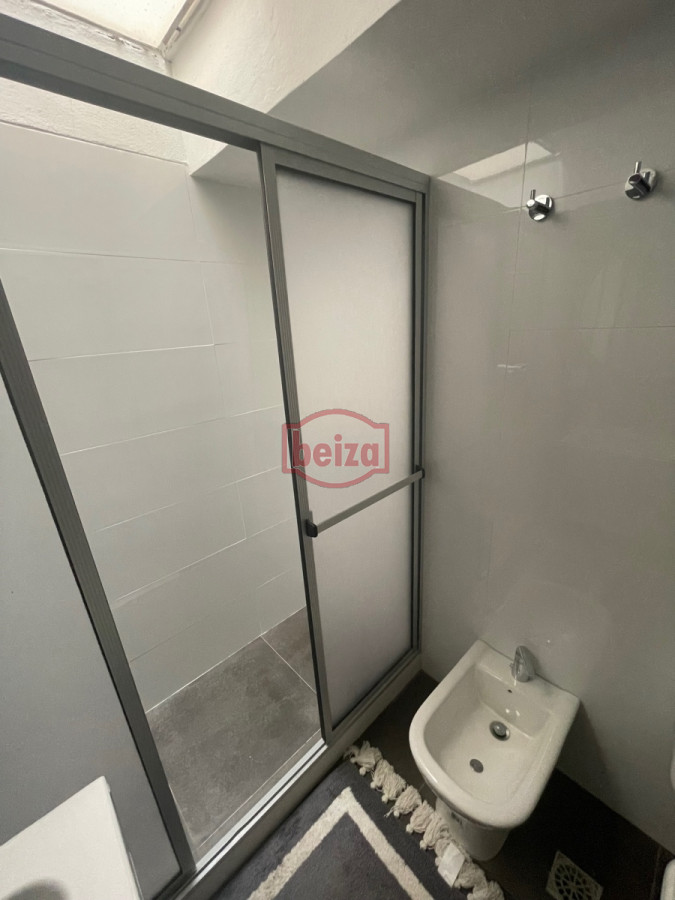 Casa ID.163165/Hermosa-casa-de-4-Dormitorios-y-3-Baños - Alquiler enero casa de 4 dormitorios *