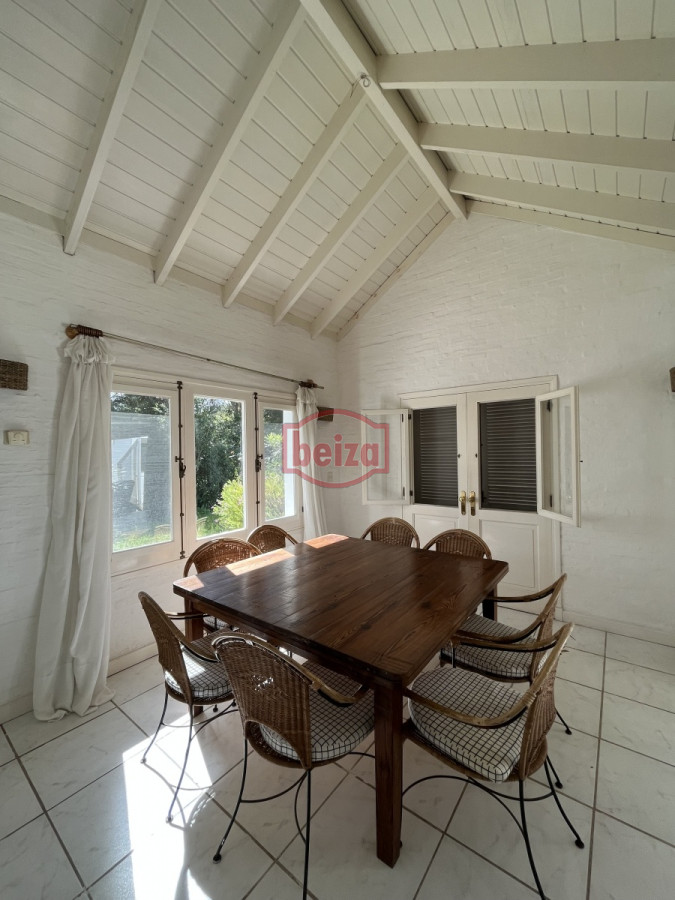 Casa ID.163186 - Casa en venta 3 dormitorios *