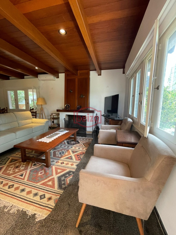 Casa ID.165431 - CASA CON PILETA EN MANSA