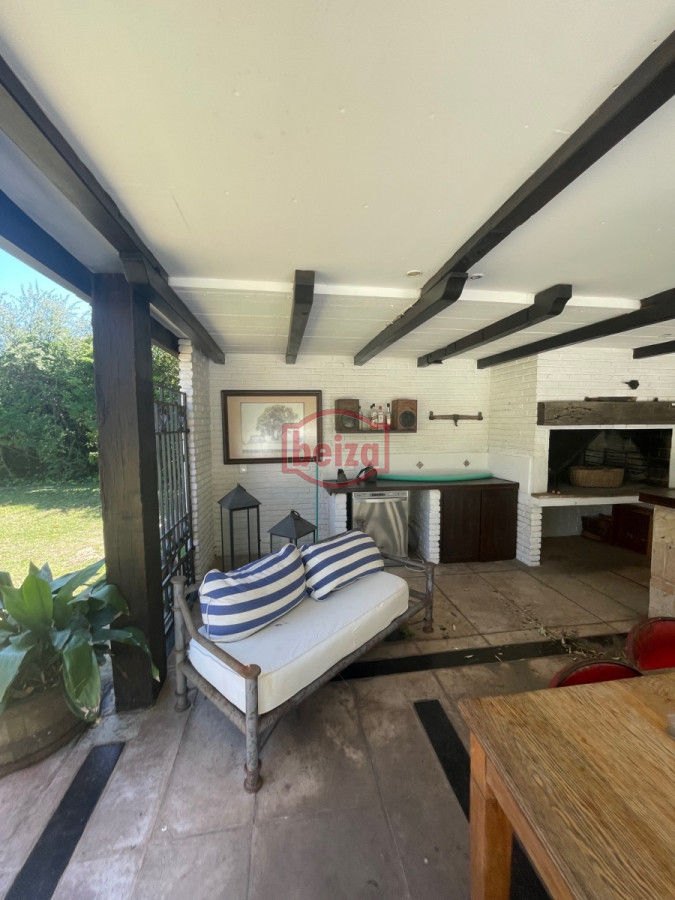 Casa ID.163165/Hermosa-casa-de-4-Dormitorios-y-3-Baños - Alquiler enero casa de 4 dormitorios *