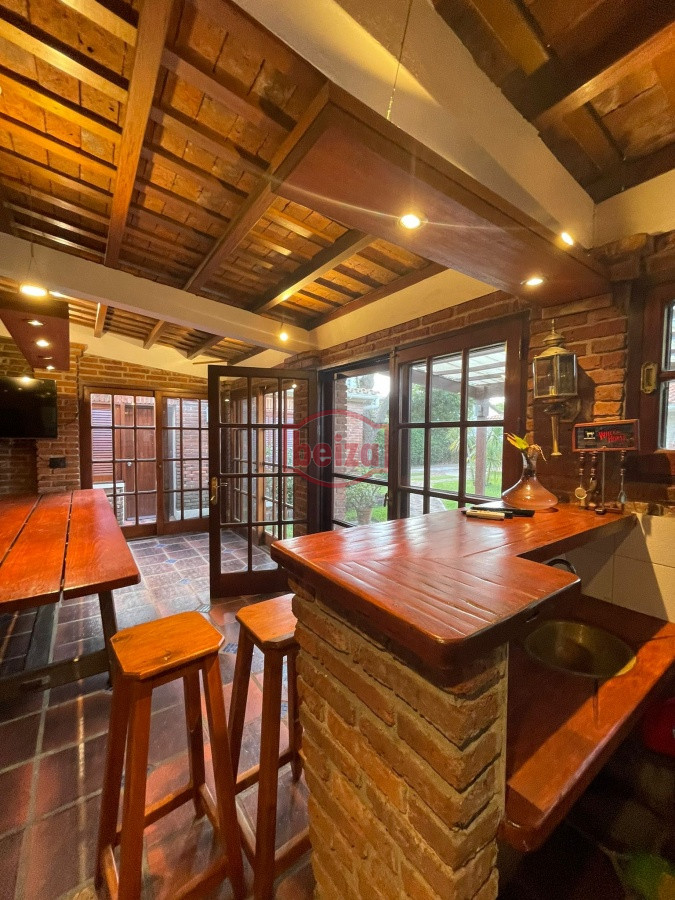 Casa ID.165431 - CASA CON PILETA EN MANSA