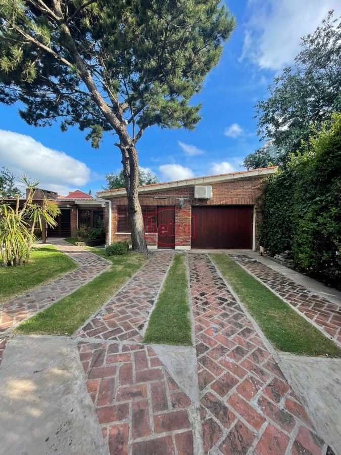 Casa ID.165431 - CASA CON PILETA EN MANSA