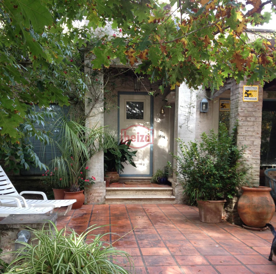 Casa ID.163162/Casa-en-Mansa--Pda-11--4-dormitorios-4-baños - Hermosa casa de 4 Dormitorios y 3 Baños