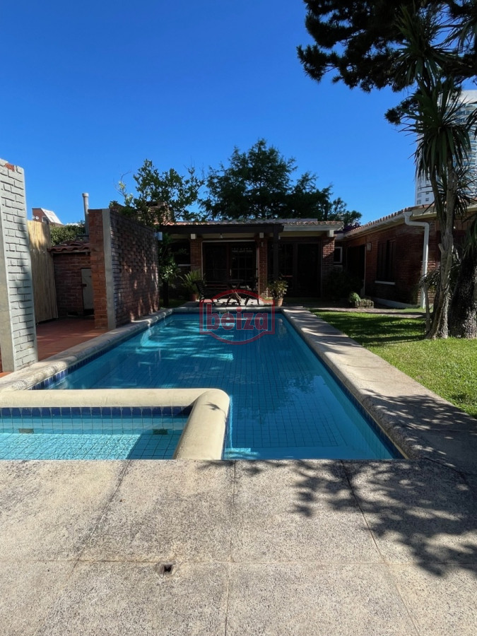 Casa ID.165431 - CASA CON PILETA EN MANSA