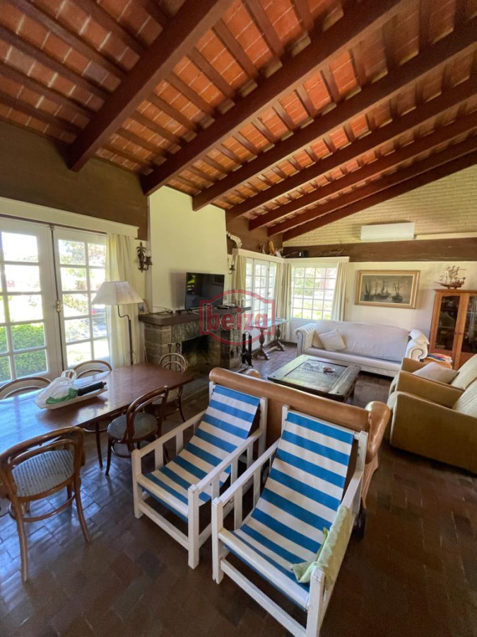 Casa ID.163155/Casa-en-Mansa,-4-dormitorios-* - Casa en Mansa - Pda 11 - 4 dormitorios 4 baños