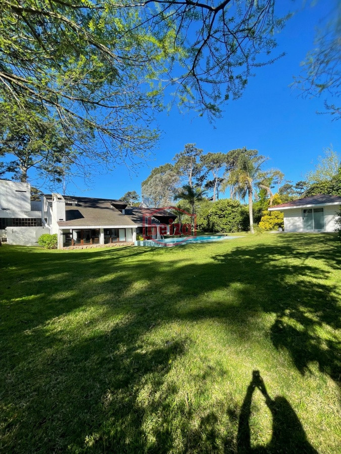 Casa ID.164665 - Amplia casa de 7 dormitorios en Punta del Este