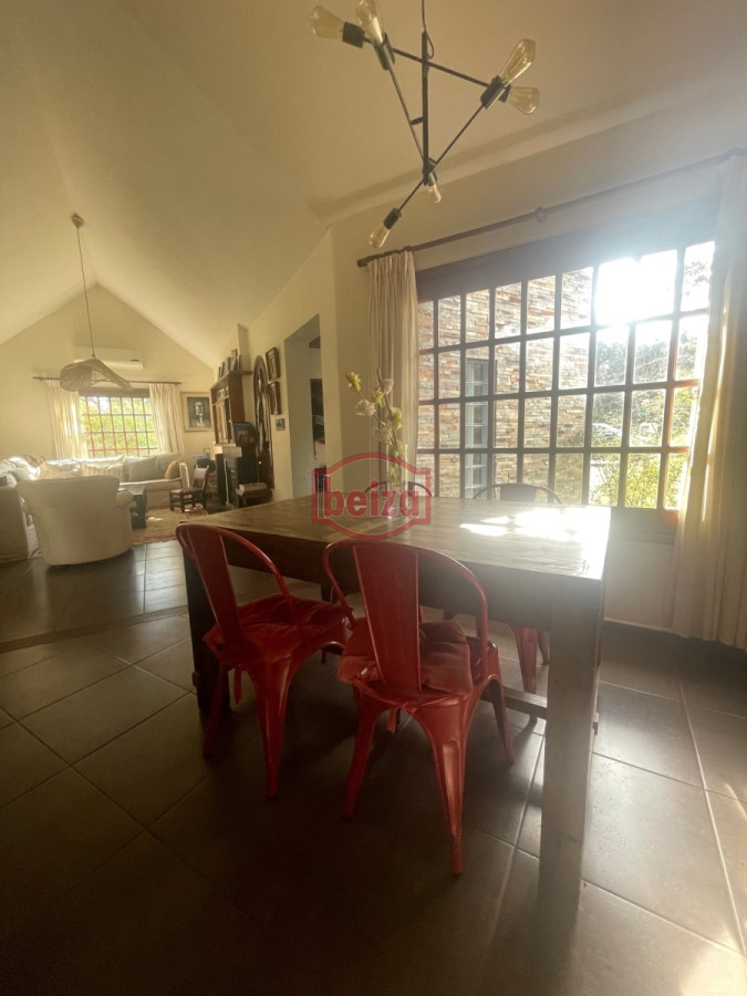 Casa ID.166377/CASA-CON-PILETA-EN-MANSA - Alquiler en San Rafael con pileta