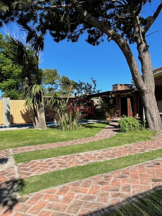 Casa ID.165431 - CASA CON PILETA EN MANSA