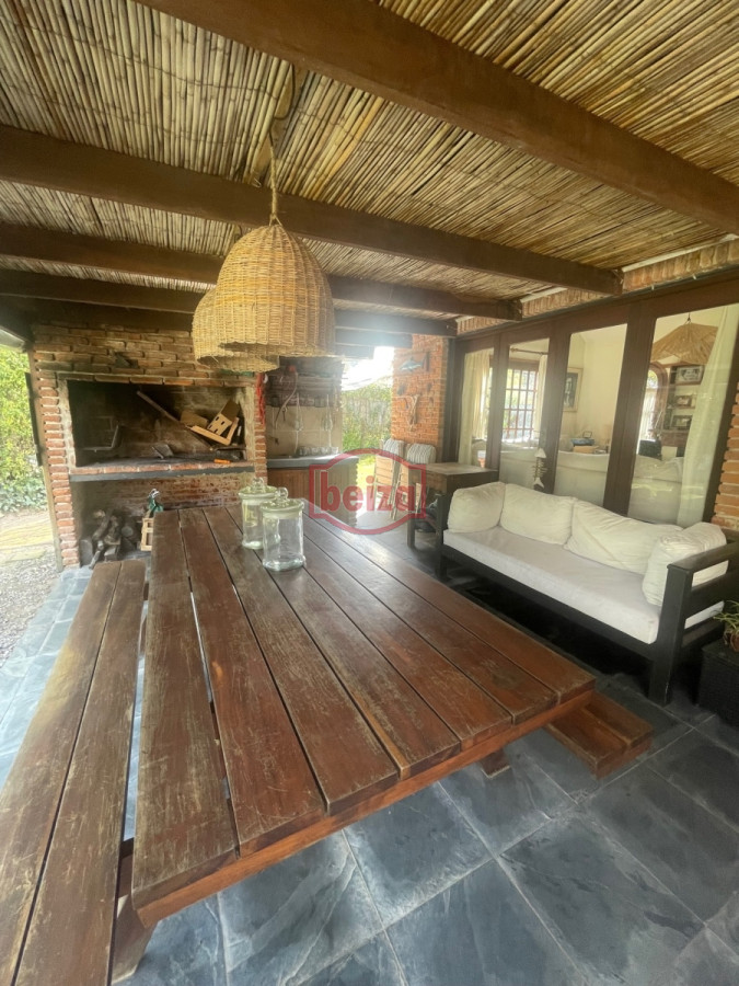 Casa ID.166377/CASA-CON-PILETA-EN-MANSA - Alquiler en San Rafael con pileta