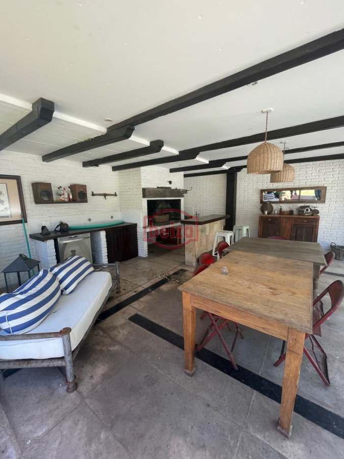 Casa ID.163165/Hermosa-casa-de-4-Dormitorios-y-3-Baños - Alquiler enero casa de 4 dormitorios *