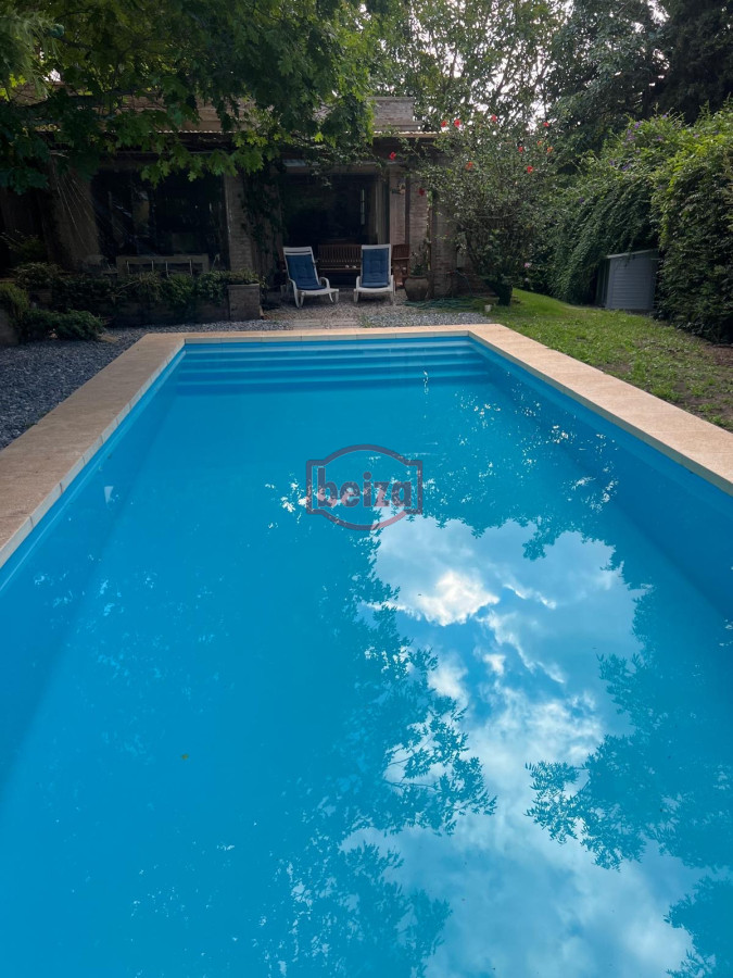 Casa ID.163162/Casa-en-Mansa--Pda-11--4-dormitorios-4-baños - Hermosa casa de 4 Dormitorios y 3 Baños