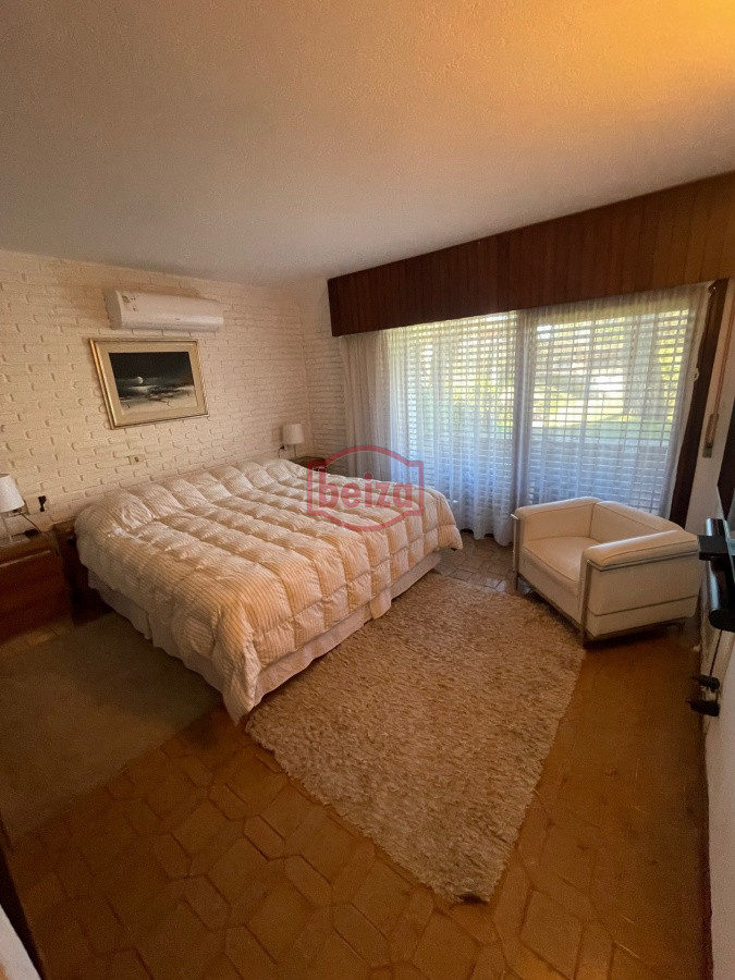 Casa ID.164665 - Amplia casa de 7 dormitorios en Punta del Este