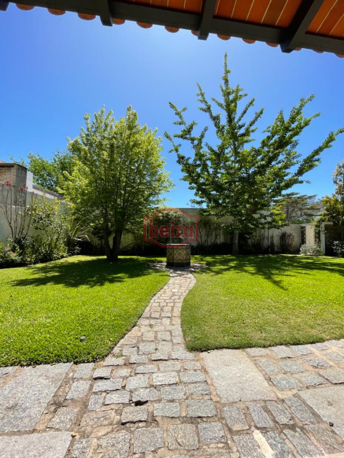 Casa ID.163155/Casa-en-Mansa,-4-dormitorios-* - Casa en Mansa - Pda 11 - 4 dormitorios 4 baños