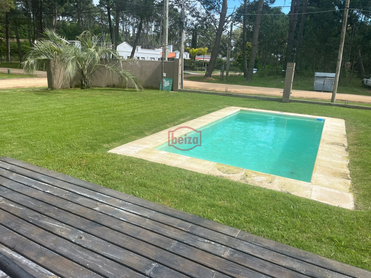 Casa ID.166064/Venta-Casa-en-Montevideo - A estrenar. 3 Dormitorios con piscina. 