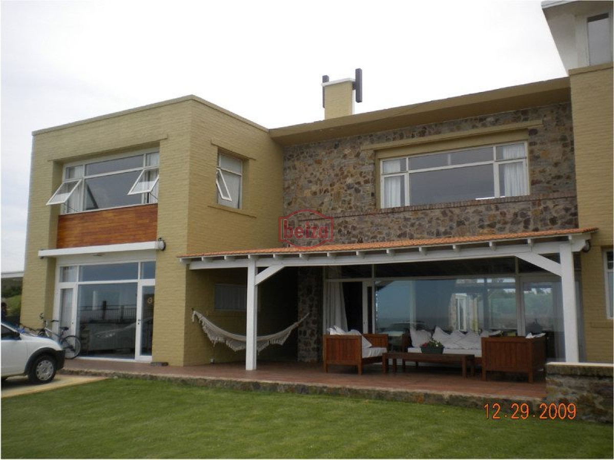 Casa ID.163210 - Casa en Mansa, 4 dormitorios *