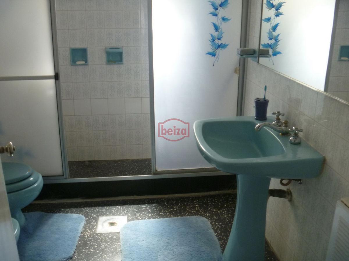 Casa ID.163350/Casa-en-venta-en-zona-cantegril - Casa en Roosevelt, 4 dormitorios *