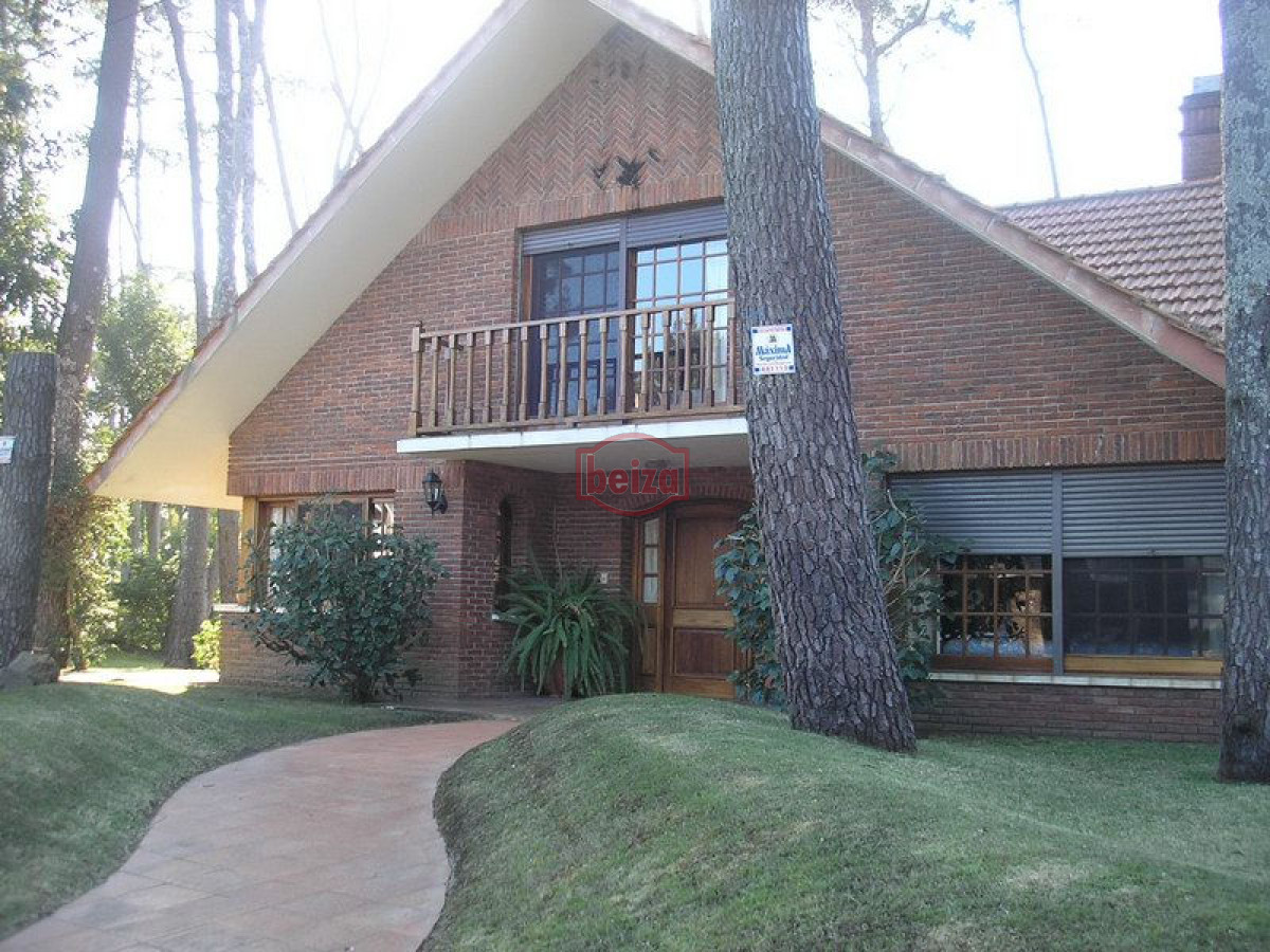 Casa ID.163123/59894443339 - Casa en Mansa, 5 dormitorios *
