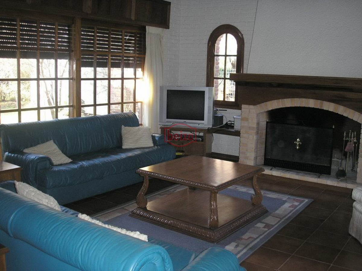Casa ID.163123/59894443339 - Casa en Mansa, 5 dormitorios *