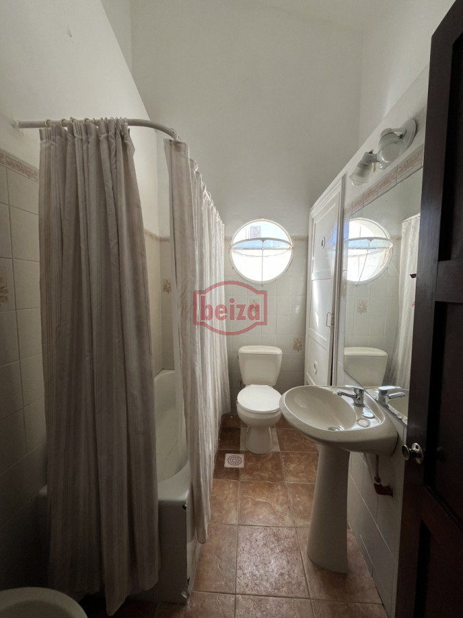 Casa ID.163213/Alquiler-casa-de-3-domitorios - Casa en Peninsula, 3 dormitorios *