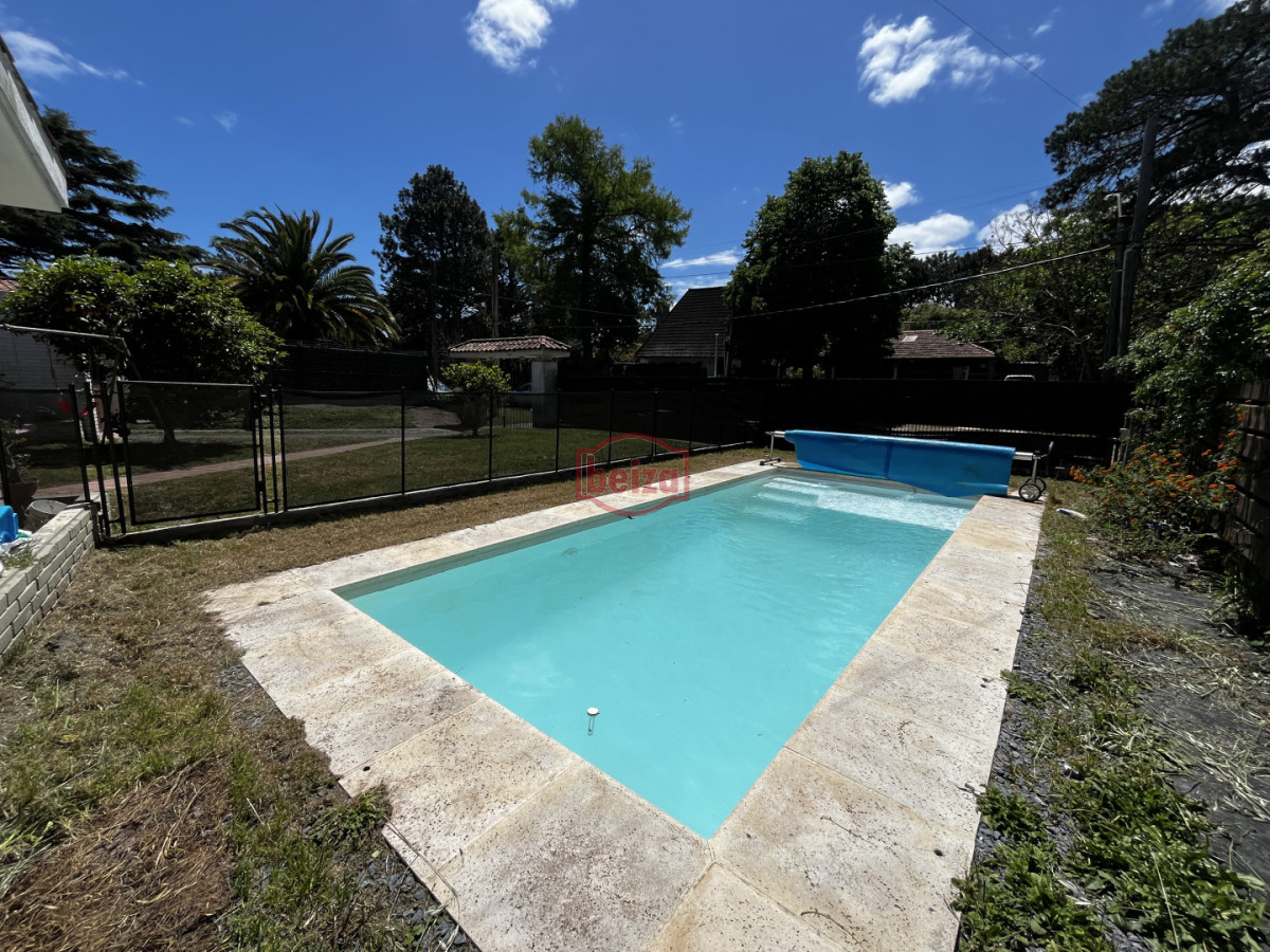 Casa ID.166974/Alquiler-casa-en-Playa-Brava-PDE - Alquiler casa con piscina 3 dormitorios mas play room Cantegril Punta del Este