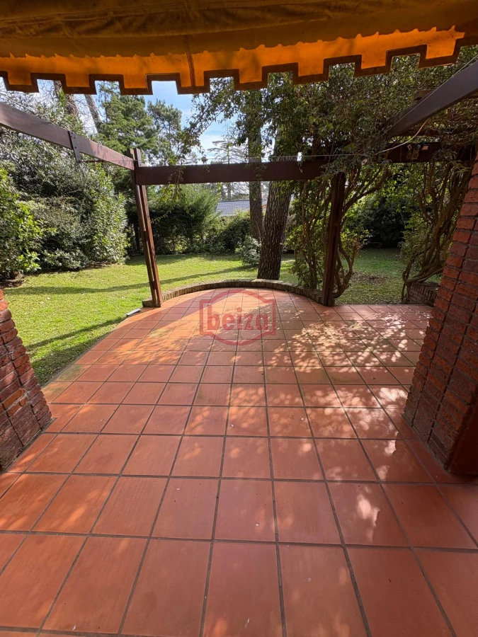 Casa ID.163391/Alquiler-casa-3-dormitorios - ALQUILER Casa  a 500 mts de la Playa Mansa 