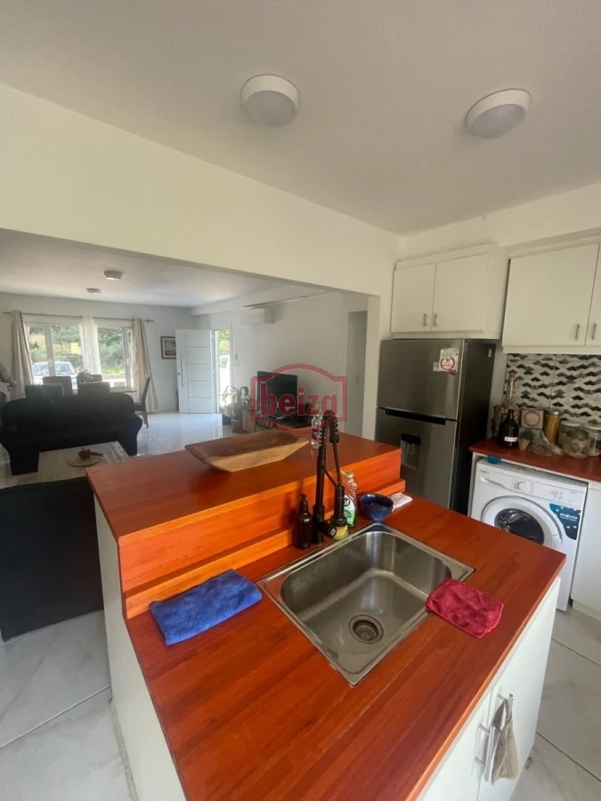 Casa ID.166425/Muy-buena-ubicación-a-metros-de-la-costa - Casa de 3 Dormitorios y 2 Baños en Parque Burnett