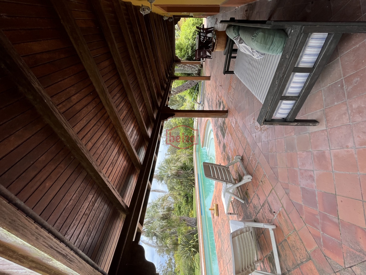 Casa ID.166021/Casa-en-Mansa,-5-dormitorios - Exclusiva CASA - CHACRA de 1.8 hectáreas. 