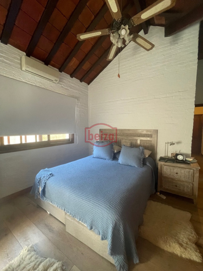 Casa ID.164699/barrio-privado- - casa con pileta de 3 dormitorios