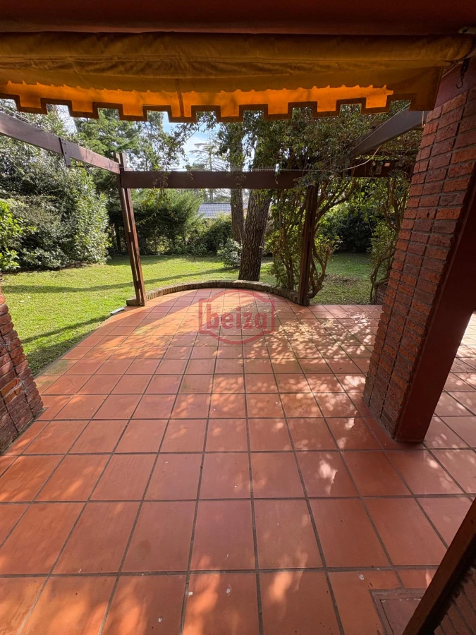 Casa ID.163391/Alquiler-casa-3-dormitorios - ALQUILER Casa  a 500 mts de la Playa Mansa 