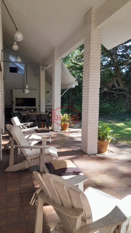 Casa ID.166394/alquiler-una-cuadra-del-mar-MANSA - Casa alquiler 5 dormitorios en San Rafael