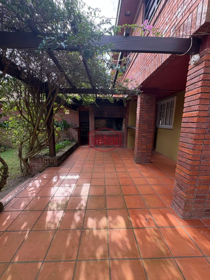 Casa ID.163391/Alquiler-casa-3-dormitorios - ALQUILER Casa  a 500 mts de la Playa Mansa 