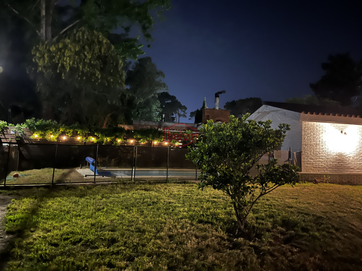 Casa ID.166974/Alquiler-casa-en-Playa-Brava-PDE - Alquiler casa con piscina 3 dormitorios mas play room Cantegril Punta del Este