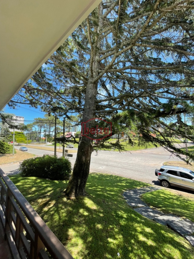 Casa ID.163122/Casas-en-Alquiler--Beiza-Propiedades - Casa en Mansa, 3 dormitorios 
