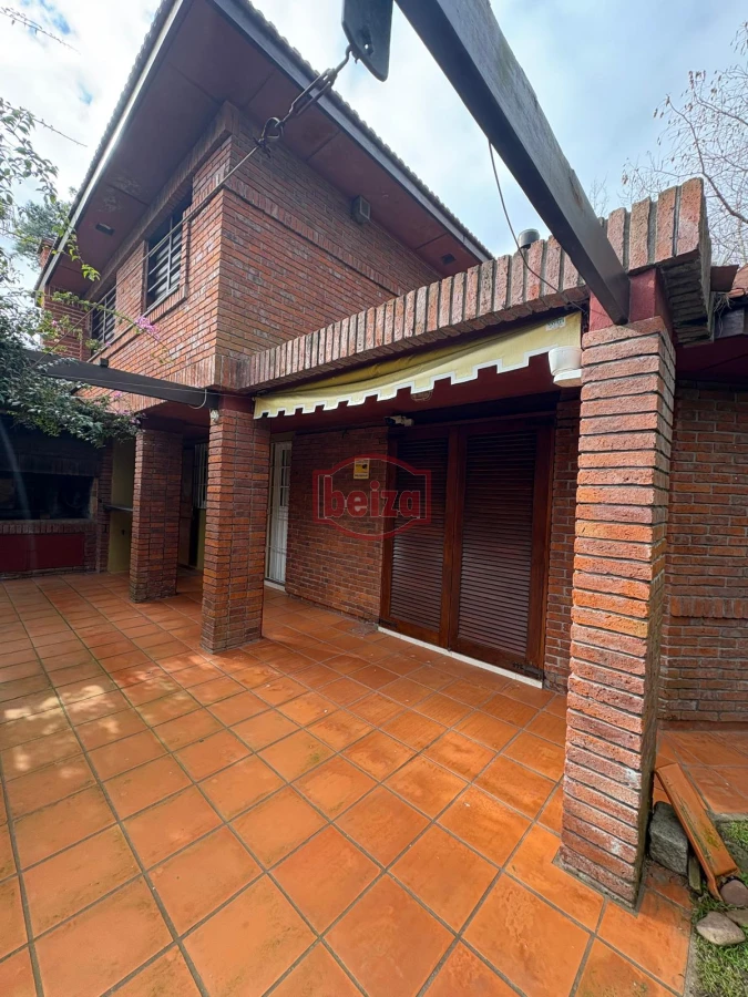 Casa ID.163391/Alquiler-casa-3-dormitorios - ALQUILER Casa  a 500 mts de la Playa Mansa 