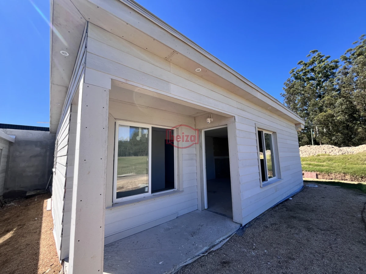 Casa ID.167067/Casa-a-solo-6-cuadras-de-la-Peatonal-Sarandí-de-la-ciudad-de-Maldonado - Venta casa ph 3 dorm barrio 4h