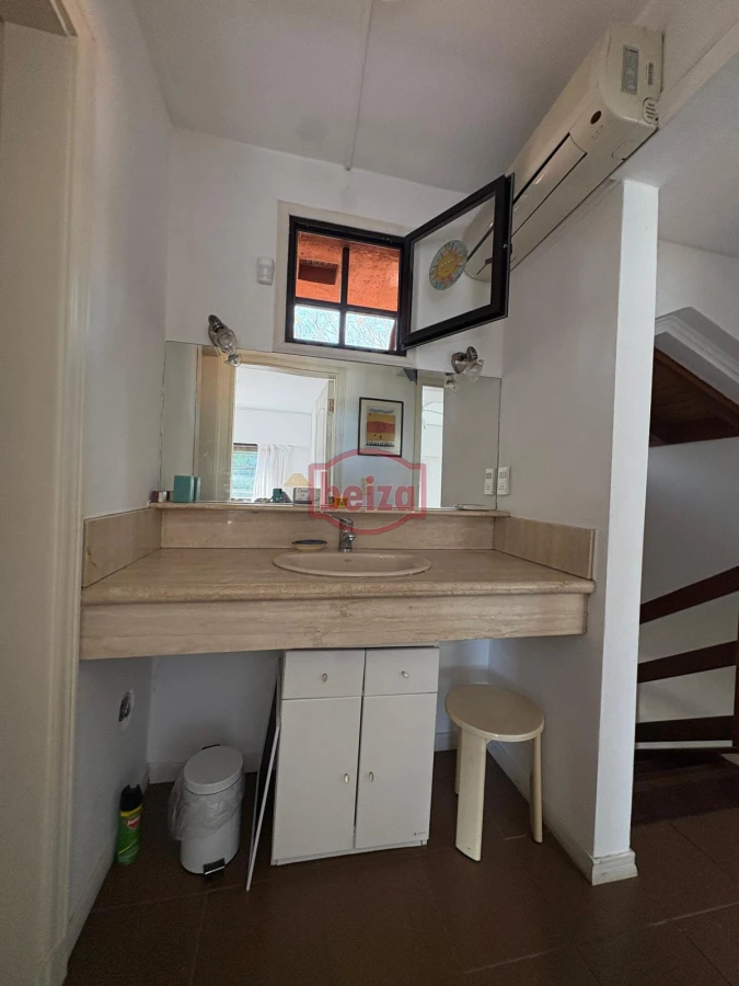 Casa ID.163391/Alquiler-casa-3-dormitorios - ALQUILER Casa  a 500 mts de la Playa Mansa 