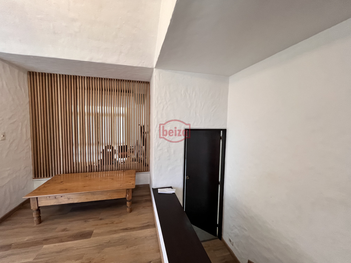 Casa ID.166852/Venta-casa-5-dormitorios-en-Playa-Mansa-Punta-del-Este - Venta casa 4 dormitorios Barrio Golf Punta del Este