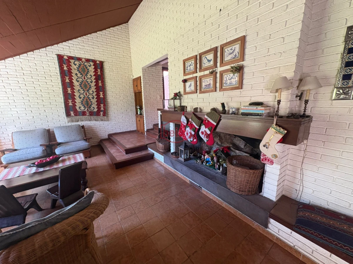 Casa ID.167018/venta-casa-con-amplios-ambientes - casa en venta ideal todo el año