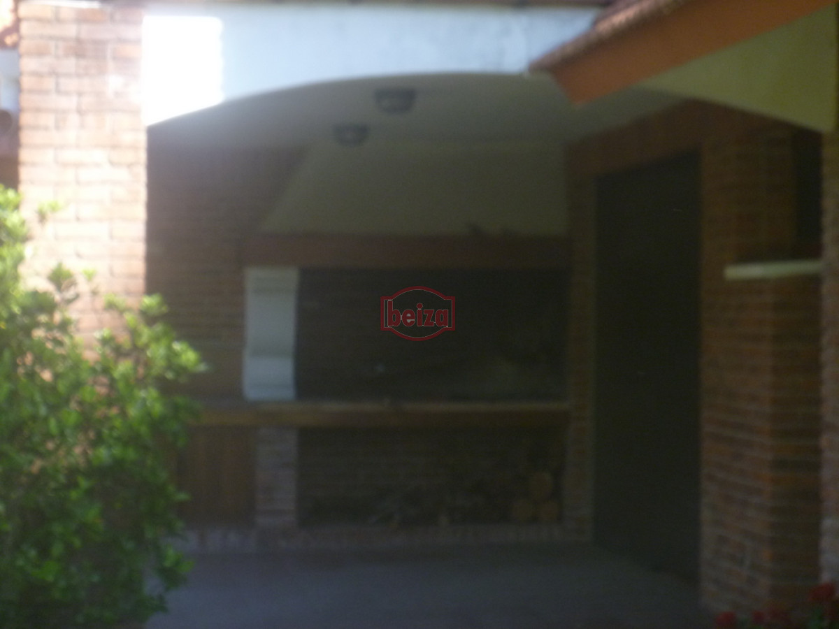 Casa ID.163123/Casa-en-Mansa,-3-dormitorios- - Casa en Mansa, 5 dormitorios *