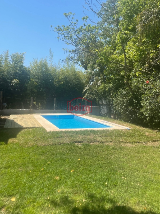 Casa ID.164699/barrio-privado- - casa con pileta de 3 dormitorios