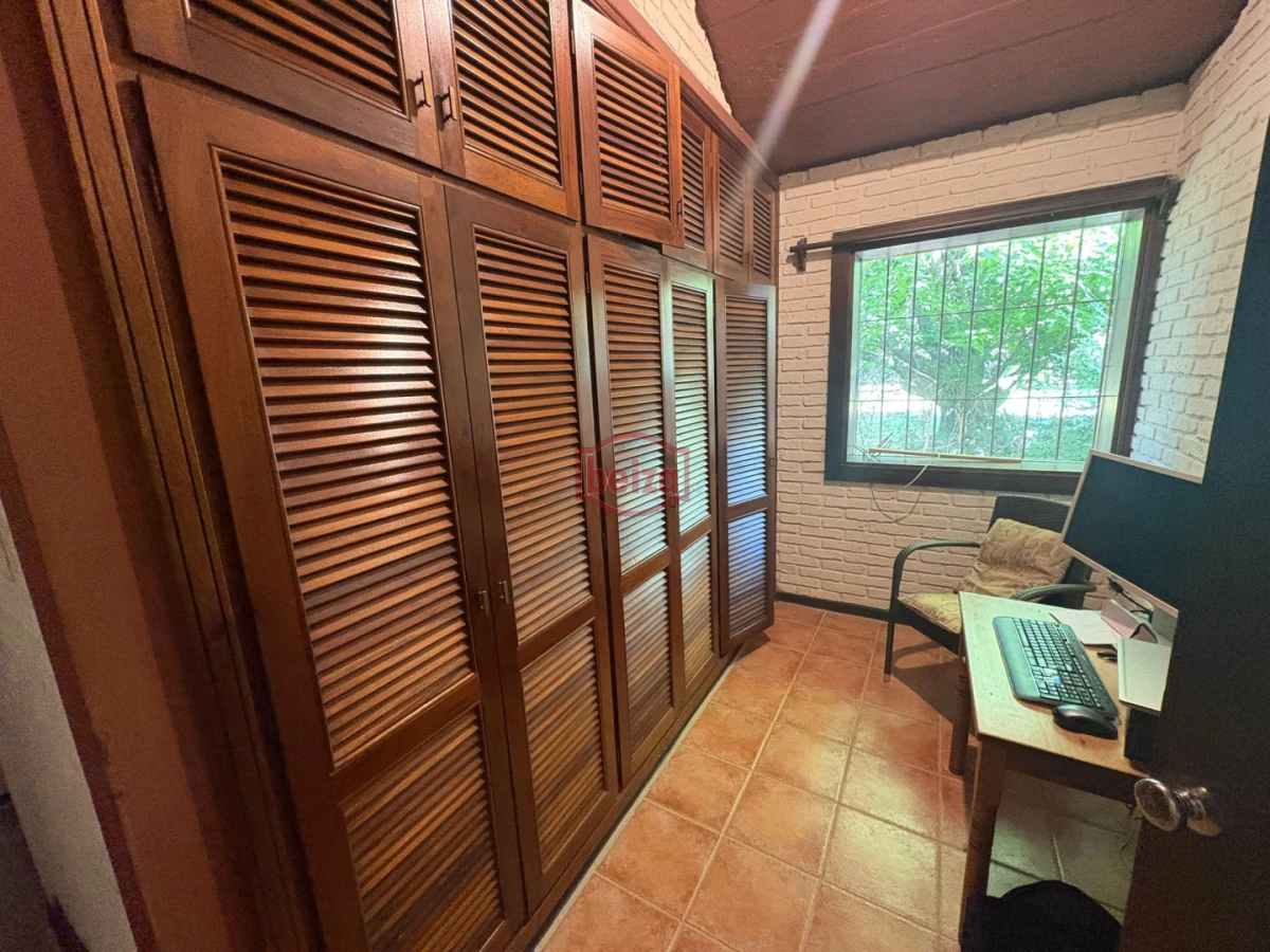 Casa ID.167018/venta-casa-con-amplios-ambientes - casa en venta ideal todo el año