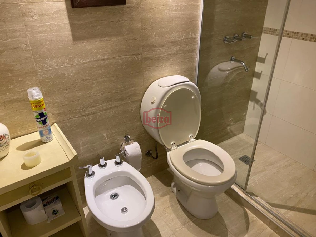 Casa ID.164834/Casa-en-Punta-Piedras-4-dormitorios - Venta en Mansa de 4 dormitorios pileta