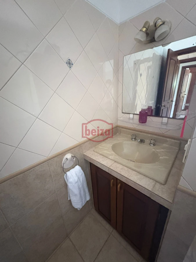 Casa ID.167008/mansa-una-cuadra-del-mar - Alquiler amplia casa 5 dormitorios